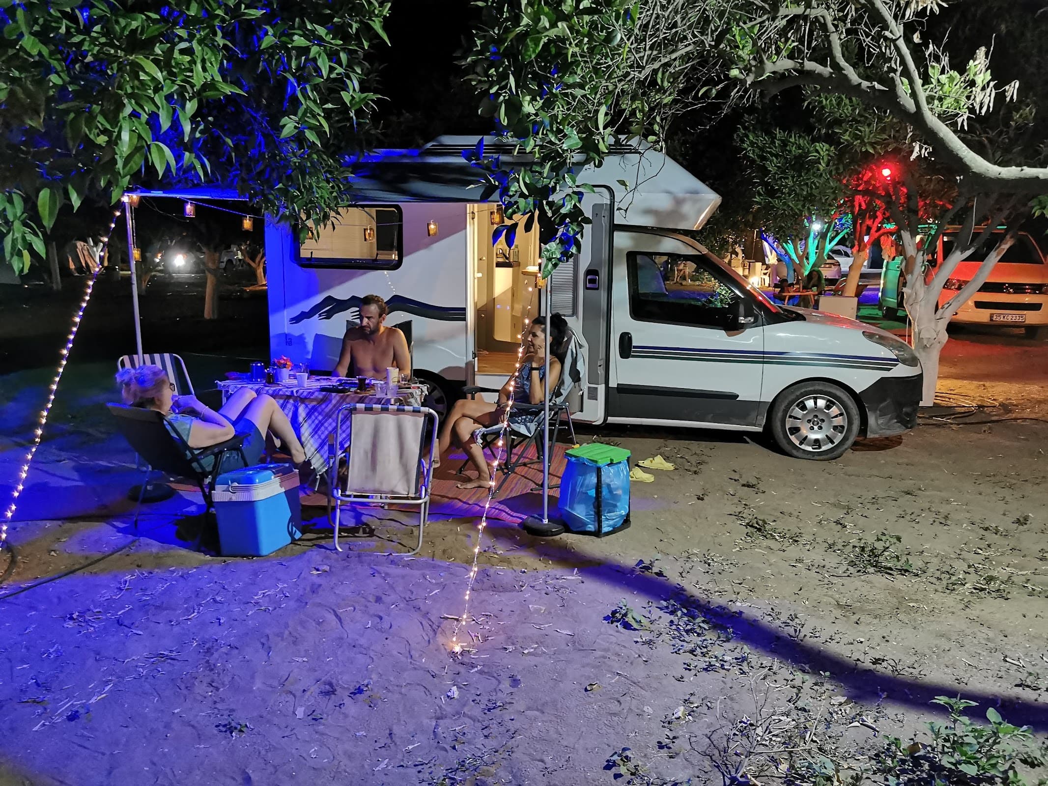 Minta Karavan & Kamp Alanı-Kemer